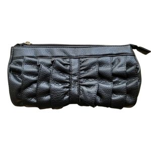 Le Chateau Ruffle Clutch Black